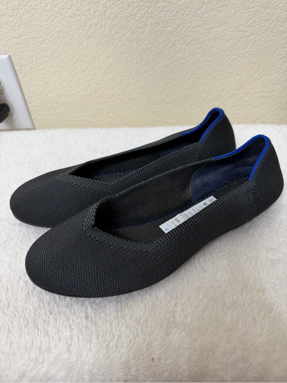 Rothy’s Black Flats Round Toe Size 9